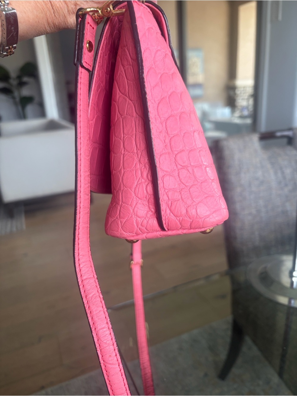 MCM Pink Croc-Embossed Top Handle /Crossbody Bag COA - Picture 8 of 11